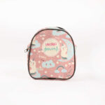 کیف دوشی فانتزی بچگانه کتی کورن صورتی از برند کیفت KIFET ضد آب بسیار با کیفیت قابل شستشو جنس : چرم مصنوعی سایز : 13x13 سانتیمتر با افتخار ساخت ایران 6 طرح