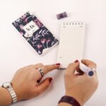 دفترچه To Do List گل دار بنفش 80 برگ از برند کیفت KIFET خط دار برگه 70 گرمی با کیفیت سایز : 7x14 سانتیمتر با افتخار ساخت ایران